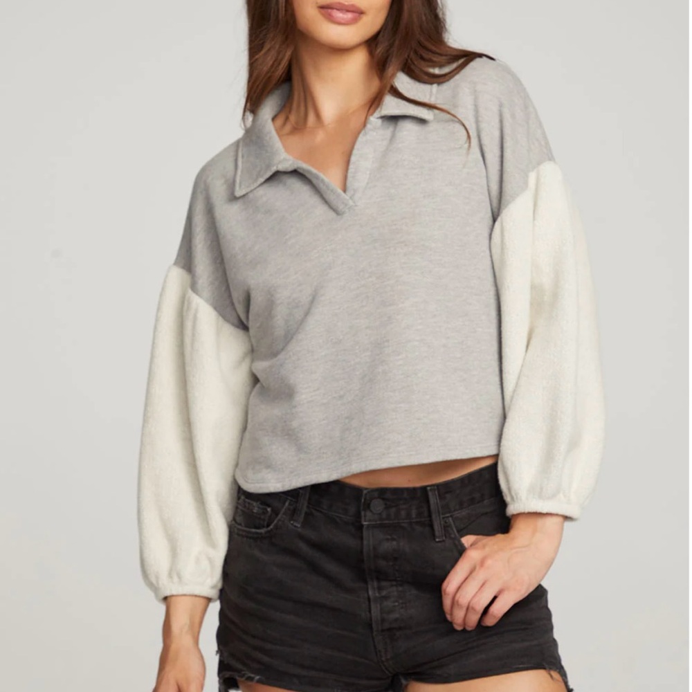 New with Tags Chaser Saratoga Heather Grey Pullover size Medium.